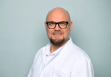 Dr.Benjamin Waschki