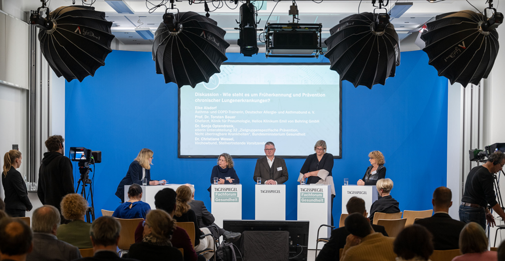 Fachforum Gesundheit Asthma COPD Dr. Bauer DGP Pneumologie 